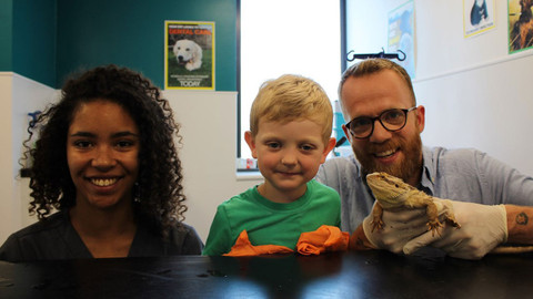 Můj mazlíček a já - 12/25 Můj mazlíček a já - u veterináře II.