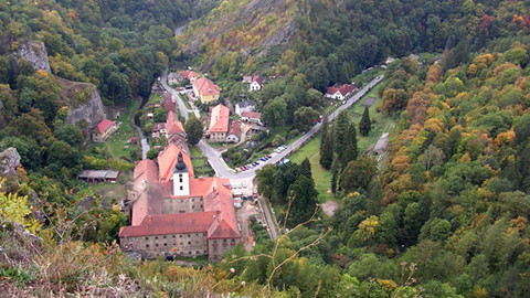 Lapidárium - Příběh poustevníkova lože