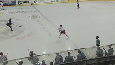 Buly hokej - HC Oceláři Třinec - HC Vítkovice Steel