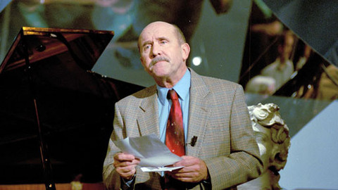 Věšák - Petr Nárožný