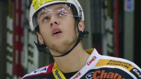 Buly hokej - HC Slavia Praha - HC Oceláři Třinec