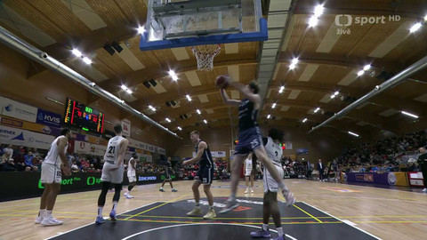 Maxa NBL - BK KVIS Pardubice - USK Praha