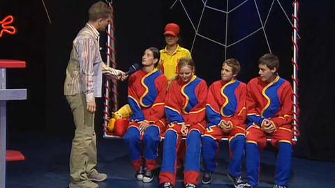 Bludiště - 25. listopadu 2004