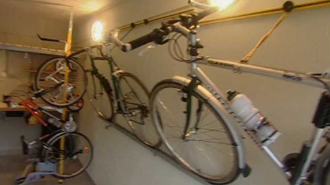 Bydlení je hra - 20. listopadu 2004