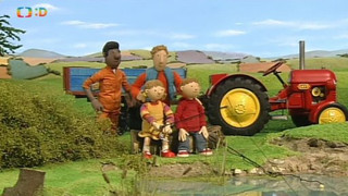 Červený traktůrek