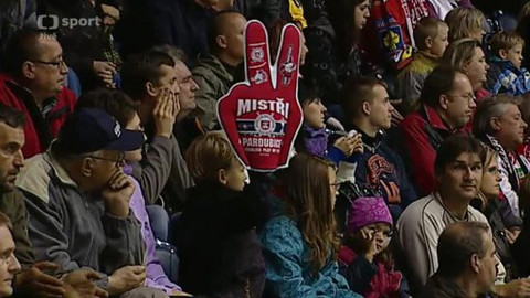 Buly hokej - HC ČSOB Pojišťovna Pardubice - HC Kometa Brno