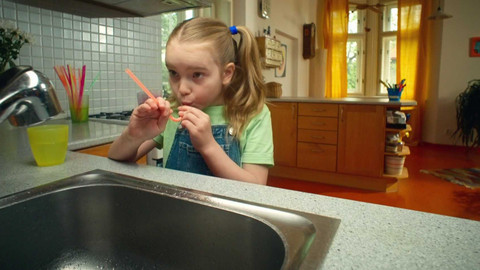 Zvěd - 7/10 Proč teče voda do kopce?