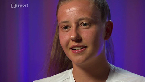 Lvice mimo hřiště - Barbora Polcarová