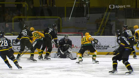 Maxa liga - HC Baník Sokolov - VHK ROBE Vsetín