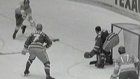 Archiv ČT24 - Dvojkové dubny