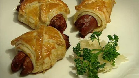 Pod pokličkou - Šunka, salám, páreček, rázem nejsi drobeček