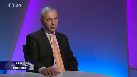 Před půlnocí - 9. dubna 2013