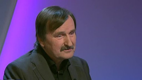 Před půlnocí - 14. října 2011