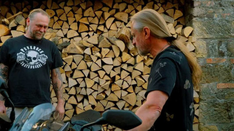 Ikony Kamila Střihavky - 3/10 Tomáš Hajíček