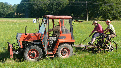 Malá farma - Strojní senoseč
