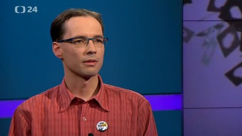 Před půlnocí - 28. října 2013