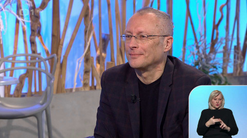 Sama doma - 10. února