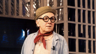 Řekněte mi, kdo to je