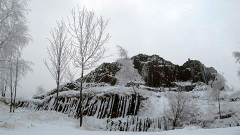 Mizející místa domova - Skleněný ráj?