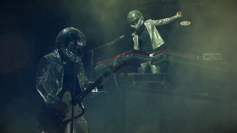 Kombo - Mandrage ve Foru Karlín