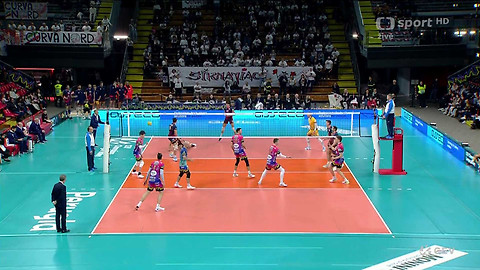 Liga mistrů ve volejbalu - Sir Sicoma Monini Perugia - VK Lvi Praha