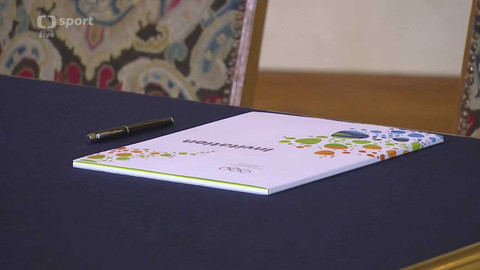 Podpis přihlášky ČOV na XXXI. letní olympijské hry 2016