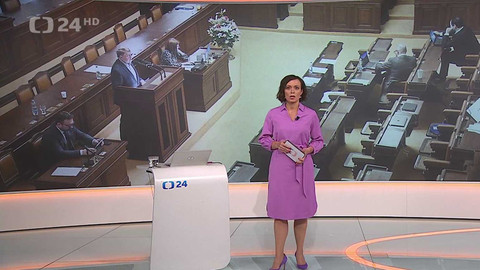 90’ ČT24 - Tři měsíce do sněmovních voleb – dolní komora míří do finále