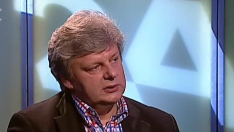 Před půlnocí - 5. května 2010