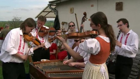 Folklorika - O Hroznové koze