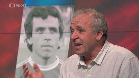 Slavné fotbalové šampionáty - 7. června 2016