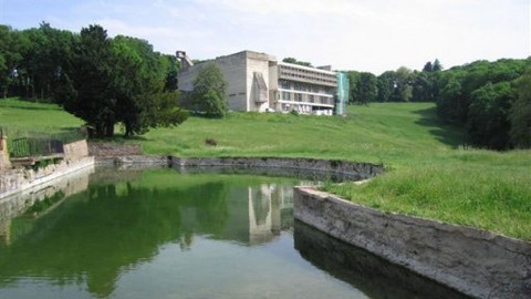 Cesty víry - Modlitby ze skla a betonu