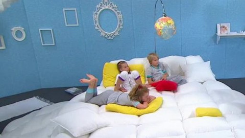 Malovaná čítanka - Diamantová sekera. O slípce, která snášela zlatá vejce