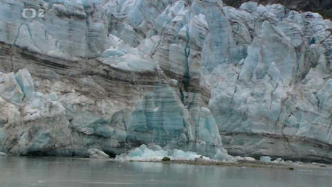 Dobrodružství vědy a techniky - V zajetí ledu