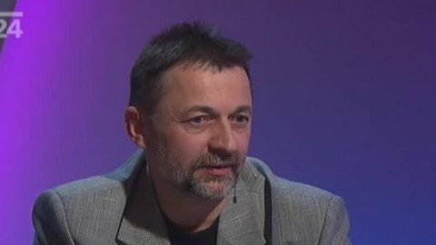 Před půlnocí - 27. dubna 2010