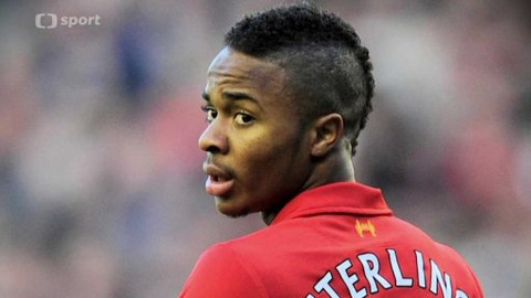 Fotbalové ikony - Forlán vs Suárez / Bergkamp vs van Persie / Nakata vs Kagawa / francouzský all-star tým