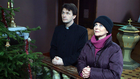 Náves - 6/10 Nepožádáš pastýře svého