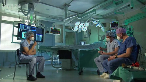 Hyde Park Civilizace - 50 let IKEM z hybridního operačního sálu