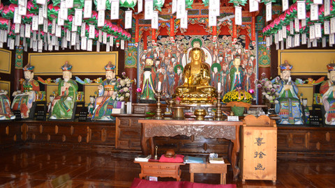 Postřehy odjinud - Korea očima Petra Voldána