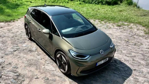 Auto moto svět - Auto moto test