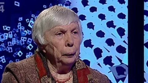 Před půlnocí - 25. ledna 2012