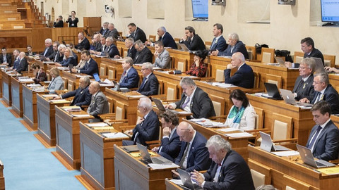 Záznam z jednání schůze Senátu PČR - 1. července 2021