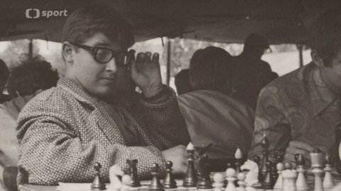 V šachu - 16. prosince 2021