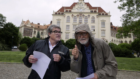 Třistatřicettři - Řeč