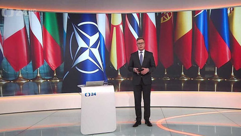 90’ ČT24 - Finská vlajka před centrálou NATO