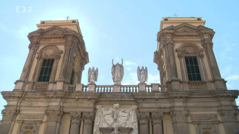 Dobrodružství z půdy - 4/13 Bobulka jako víno