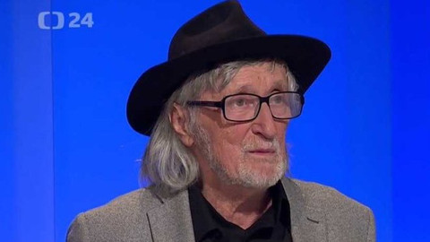 90’ ČT24 - Prezident Zeman udělil státní vyznamenání