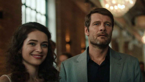 Příliš mnoho lásky - 2/8 Osudové setkání