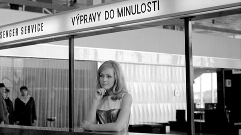 Píseň pro Rudolfa III. - 9/9 Dinosaurus