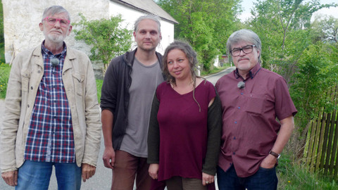 Třistatřicettři - Český les