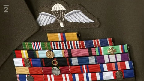 Neznámí hrdinové - Poslední parašutista